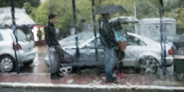 Βροχές και καταιγίδες σε πολλές περιοχές