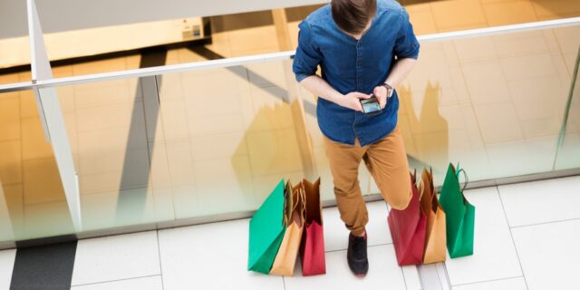 OffersAroundMe: Η εφαρμογή που θα βγάλει και πάλι τον καταναλωτή εκεί έξω