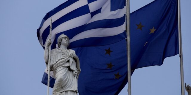 EBRD: Ανάπτυξη 2% φέτος και 2,2% το 2018 για την ελληνική οικονομία
