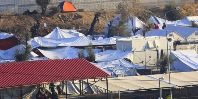 Τσίπρας: ‘Είμαι συγκλονισμένος από το τραγικό συμβάν στη Μόρια’