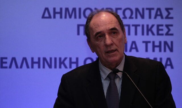 Σταθάκης: Με πιστωτική χαλάρωση, ανάπτυξη 2,7%