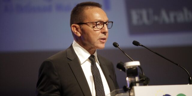 Στουρνάρας: Ανάπτυξη +4% του ΑΕΠ, αλλά υπό όρους