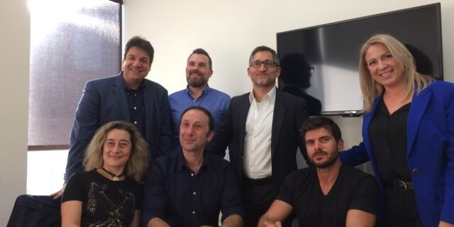 Swing Away: Μια 90λεπτη διαφήμιση για την Ελλάδα στις αμερικανικές αίθουσες