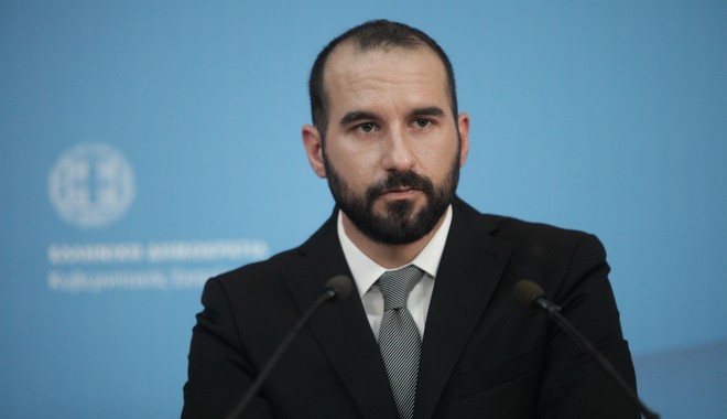 Τζανακόπουλος: Η κυβέρνηση δεν συζητά μέτρα μετά τη λήξη του προγράμματος