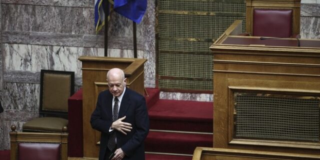 Αποσύρθηκε διάταξη του πολυνομοσχεδίου που κατηγορήθηκε ως ‘φωτογραφική’