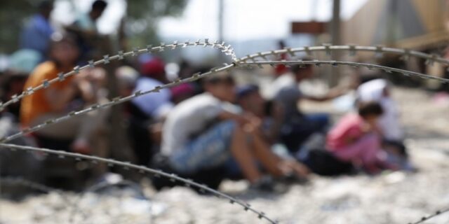 ‘Φρένο’ από τον δήμο Χίου στην κυβέρνηση για το προσφυγικό