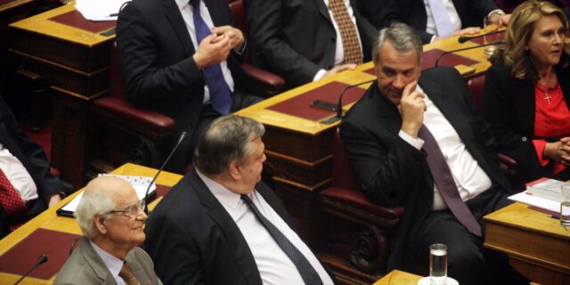 Βορίδης σε γραμμή Βενιζέλου