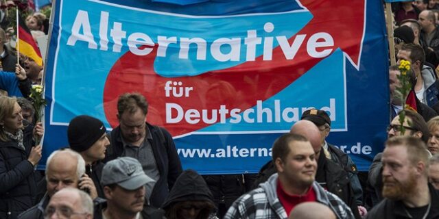 Οι ακραίοι και η Ελλάδα