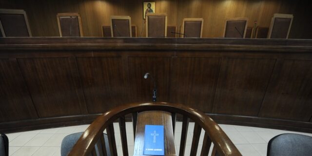 Αθώες ακόμα τρεις γυναίκες που διαπομπεύθηκαν