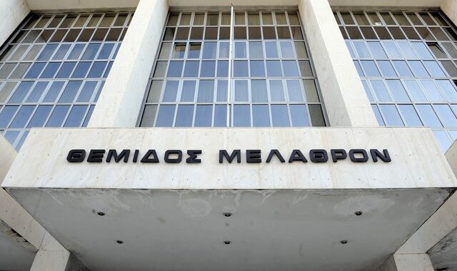 Στον Άρειο Πάγο η έκδοση ή μη των Τούρκων αξιωματικών