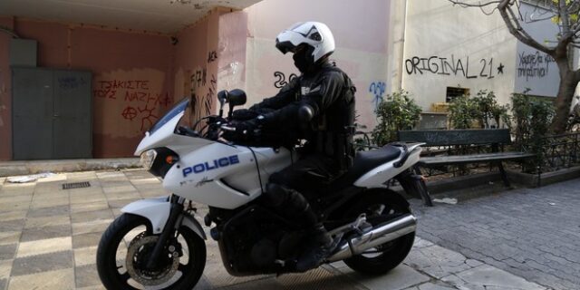 Ληστεία με καλάσνικοφ σε εταιρεία λευκών ειδών, στη Νέα Ιωνία