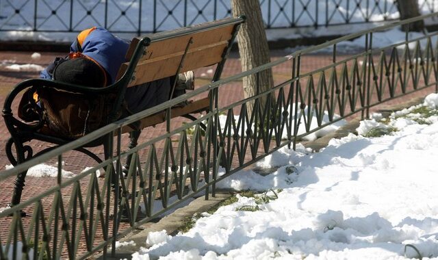 Παγετός και ‘πολικές’ θερμοκρασίες το Σαββατοκύριακο. Έκτακτα μέτρα για τις ευπαθείς ομάδες