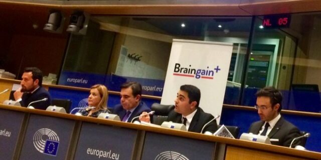 Brain drain: Θα γυρνούσα Ελλάδα, αν…