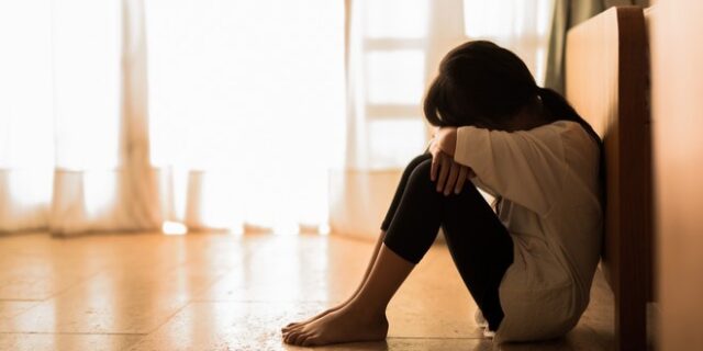 Φρίκη στη Λάρισα: Έγραψε σε σχολική έκθεση ότι τη βίασε ο νονός της