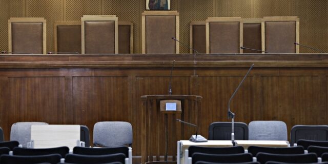 Προσλήψεις 1347 δικαστικών υπαλλήλων το 2017