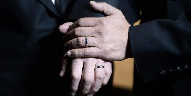 Εισαγγελέας: ‘Ανυπόστατος ο πολιτικός γάμος ομόφυλων’