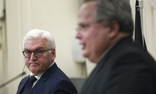 Κοτζιάς – Σταϊνμάιερ σε Τουρκία: Σταματήστε τα δημόσια παιχνίδια