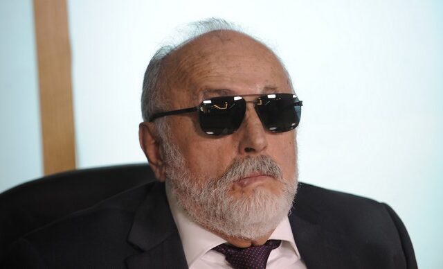 Πως έπεισε ο Τσίπρας τον Κουρουμπλή