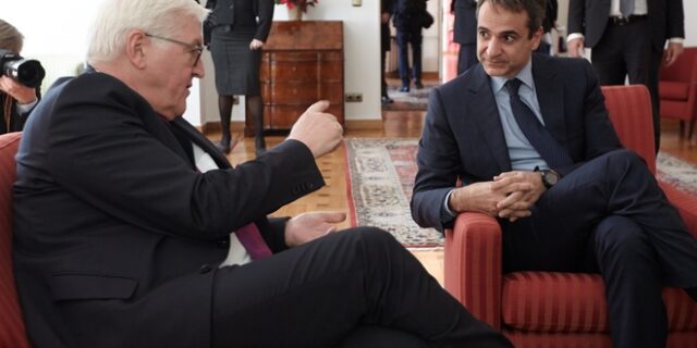 Μητσοτάκης με Σταϊνμάγιερ: Ανησυχία για Τουρκία και Ιταλία