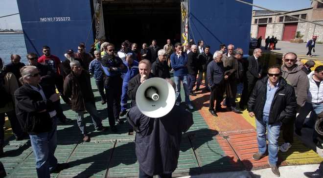 Τσακαλώτος: Καμία αύξηση στη φορολόγηση των ναυτικών