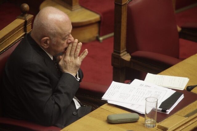 Αποτάσσεται την υψηλή φορολογία ο υπουργός Οικονομίας