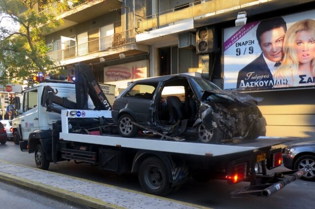 Φωτογραφίες: Άμορφη μάζα σιδερικών στο τροχαίο της Συγγρού
