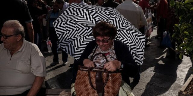 Πετρόπουλος: Αφορολόγητο το έκτακτο επίδομα στους συνταξιούχους