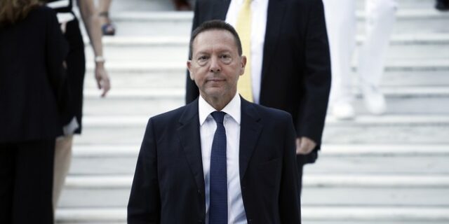 Στουρνάρας: Εάν βγούμε από την Ευρωζώνη θα είναι ο θάνατός μας