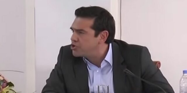Τσίπρας σε συνδικαλιστές στην Κρήτη: Αν θέλετε να κάνετε θέατρο στις κάμερες, κάντε το έξω