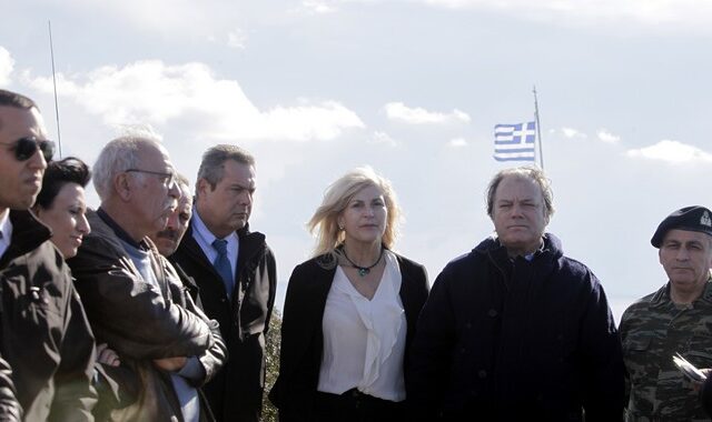 Η Αυγή για σόου Καμμένου στη Ρω: ‘Αριστεροί με εγκληματίες, βουλευτές μας με νεοναζί’