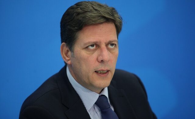 Βαρβιτσιώτης: Δεν χωρούν ιδεοληψίες στην προστασία των ανήλικων παιδιών