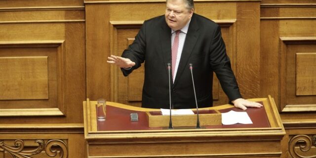 Επίθεση Βενιζέλου σε Ευρωπαίους σοσιαλδημοκράτες