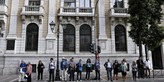 Eurostat: Πρωταθλήτρια στην Ευρώπη η Ελλάδα στην ανεργία