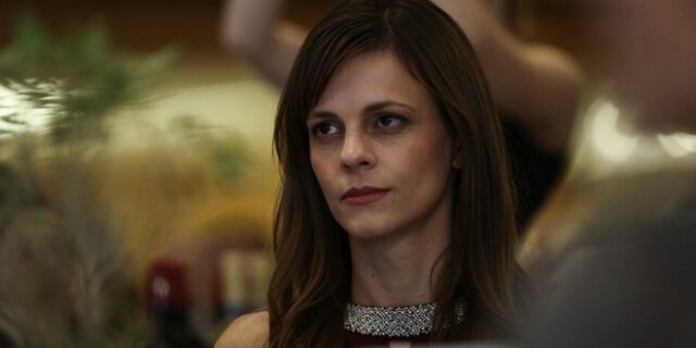 Αχτσιόγλου: Η κυβέρνηση δίνει μεγάλο αγώνα