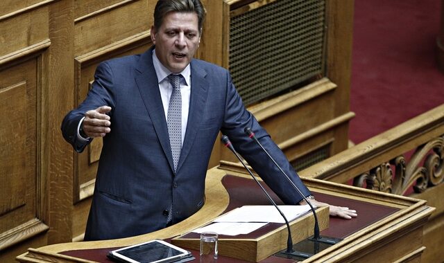 Βαρβιτσιώτης για Μουζάλα στο NEWS247: Ομολογεί την απροθυμία φύλαξης συνόρων