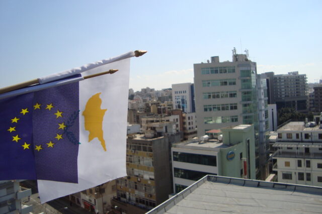 Το Κυπριακό και πάλι στο επίκεντρο