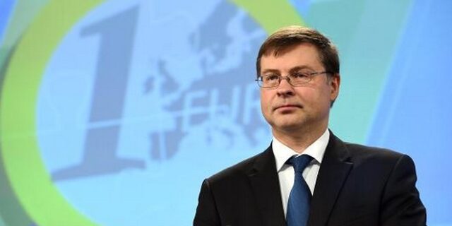 Ντομπρόβσκις: Δεν συζητάμε για Brexit πριν ξεκινήσει η επίσημη διαδικασία διαζυγίου