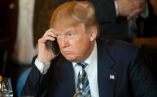 ΗΠΑ: Τηλεφωνικές συνδιαλέξεις του Τραμπ με τους Ολάντ, Μέρκελ, Πούτιν