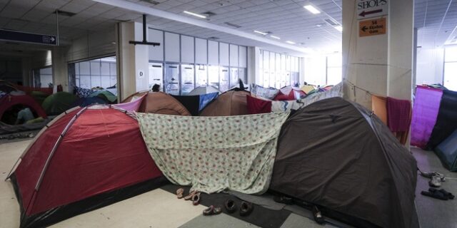 Επίθεση Βαρβιτσιώτη σε Μουζάλα: Ας σταματήσει τους δημόσιους οδυρμούς