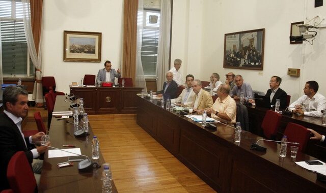 Το πόρισμα για τα θαλασσοδάνεια και το ‘μπρος-πίσω’ με Στουρνάρα