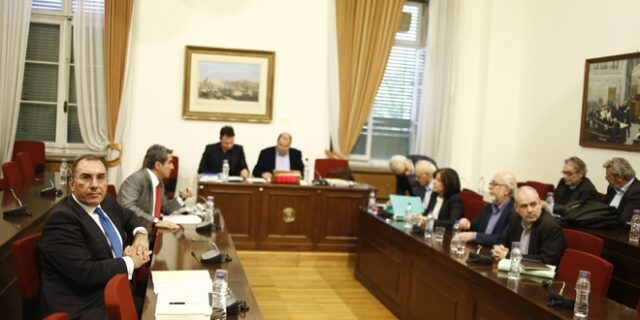 ΝΔ: Η εξεταστική γυρνά μπούμερανγκ στο ΣΥΡΙΖΑ