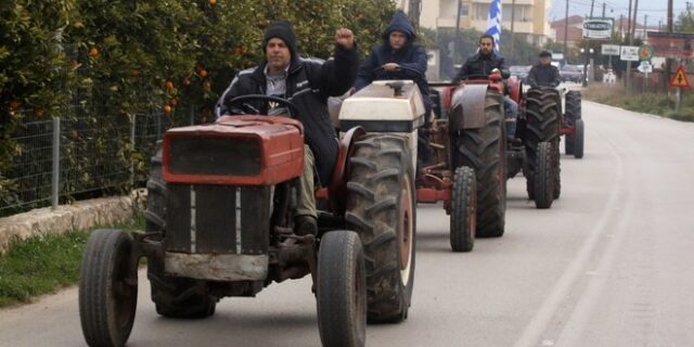 Στους δρόμους όλης της χώρας οι αγρότες