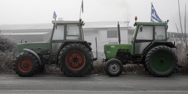 Οι αγρότες ξεκινούν τον αποκλεισμό της Εθνικής Οδού Αθηνών-Θεσσαλονίκης