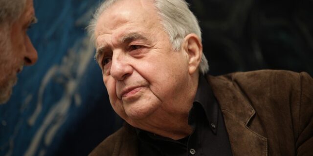 Ανατροπή με Φλαμπουράρη: Δεν του έκλεψαν το αυτοκίνητο, του το πήρε ο Δήμος