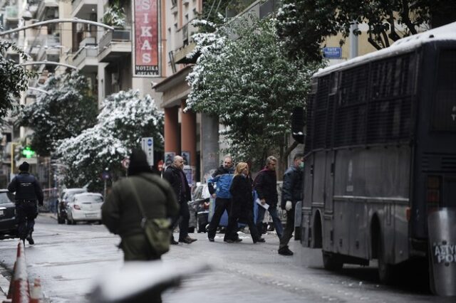 Οι αντιδράσεις των κομμάτων για την επίθεση κατά των αστυνομικών
