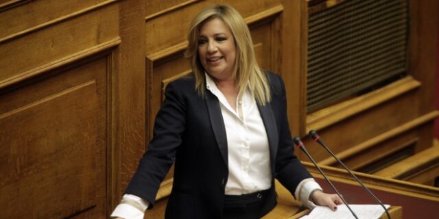 Αποστάσεις Γεννηματά και από Τσίπρα και από Μητσοτάκη