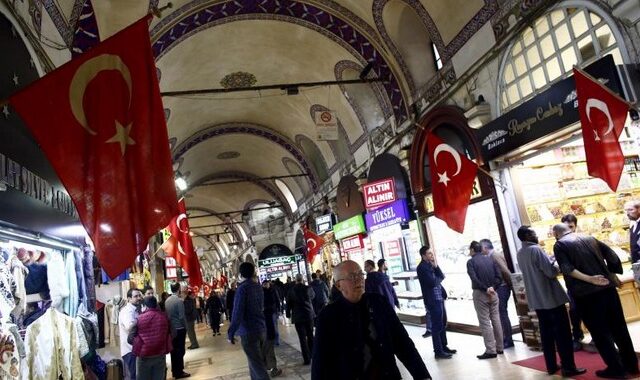 Καταρρέει ο τουρισμός στην Τουρκία. Πτώση 26% στις αφίξεις στην Κωνσταντινούπολη