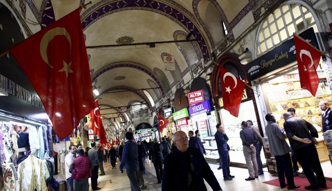 Καταρρέει ο τουρισμός στην Τουρκία. Πτώση 26% στις αφίξεις στην Κωνσταντινούπολη