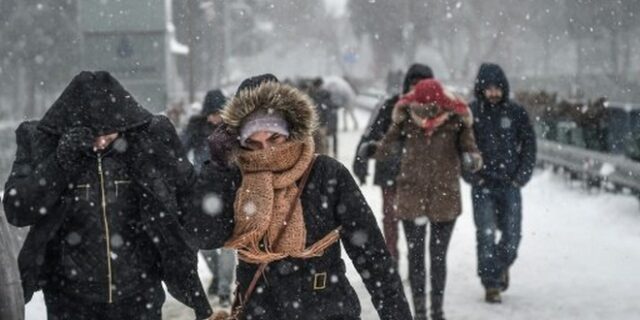 Τουρκία: Παρέλυσε από χιονοθύελλα η Κωνσταντινούπολη
