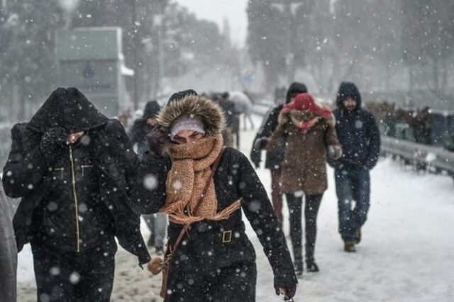 Τουρκία: Παρέλυσε από χιονοθύελλα η Κωνσταντινούπολη